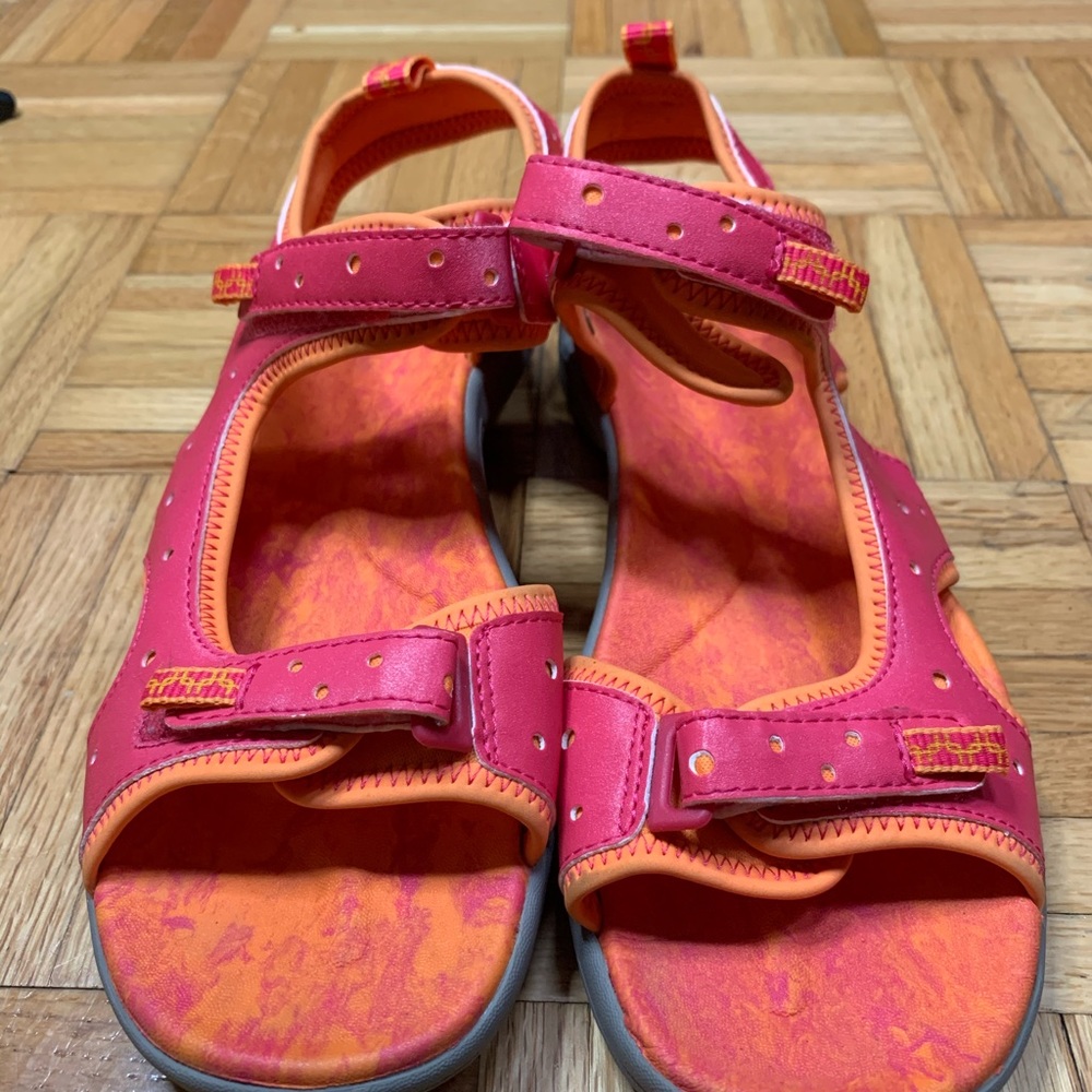 L.L Bean Pink Orange Velcro Hiking Camping Sandals Size 6 - Picture 4 of 13
